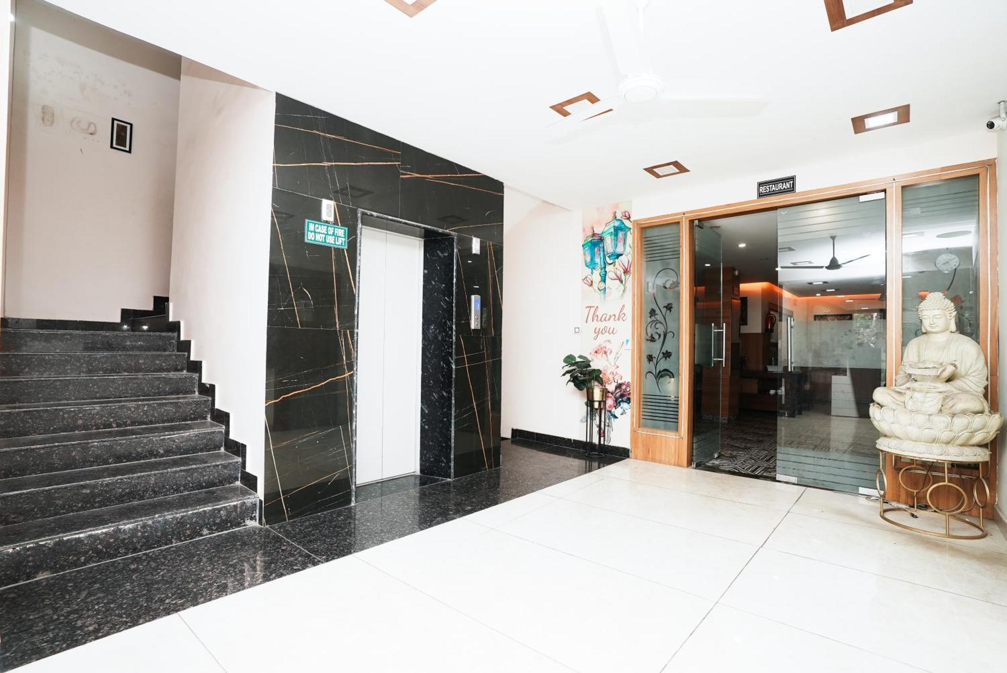 Hotel The 7 Seas Rishīkesh Extérieur photo